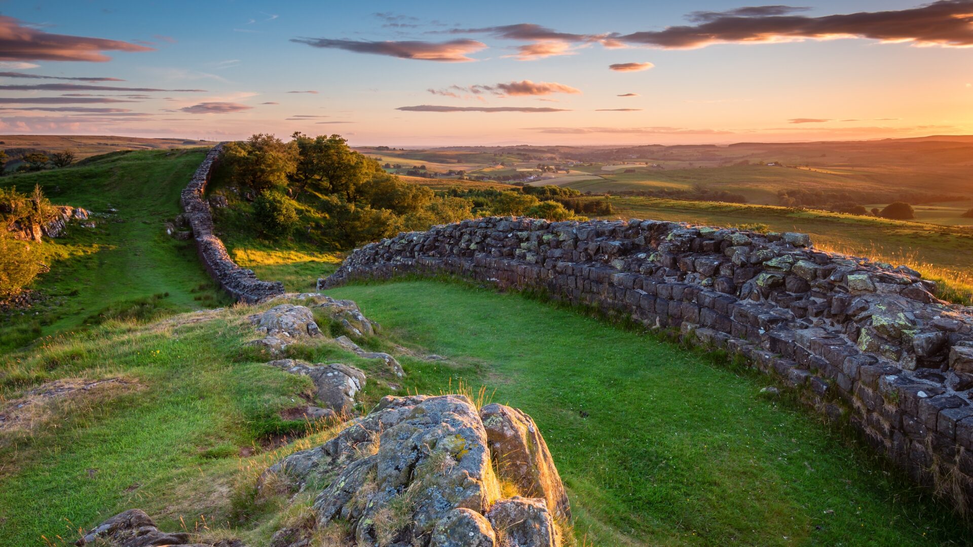 Image of Hadrian's Wall near sunset at Walltown